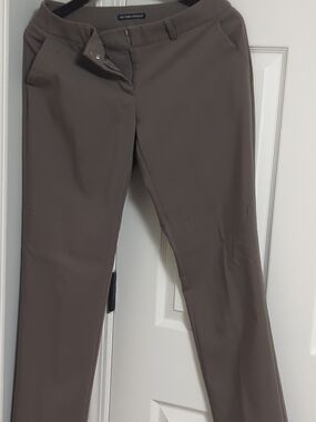 Tailored Straight-Leg Pants in Taupe